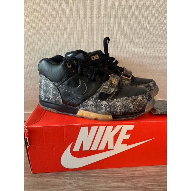 NIKE(ナイキ)のNIKE air trainer1 trainer mid prm QS   メンズの靴/シューズ(スニーカー)の商品写真