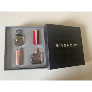 ジバンシィ(GIVENCHY)のジバンシィ4点ミニチュアセットノベルティ（非売品）(その他)