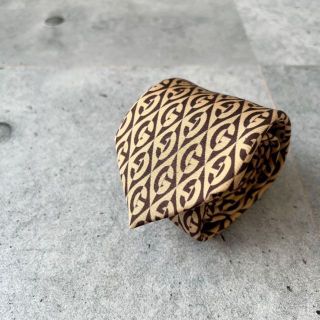 グッチ ヴィンテージ ネクタイの通販 61点 | Gucciのメンズを買うなら ...