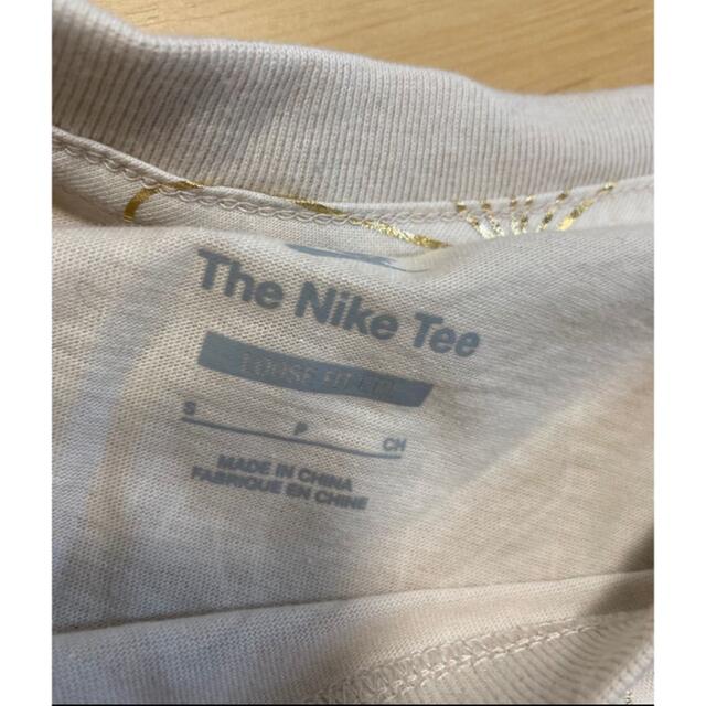 NIKE(ナイキ)の完売品！！総柄Tシャツ　NIKE S レディースのトップス(Tシャツ(半袖/袖なし))の商品写真