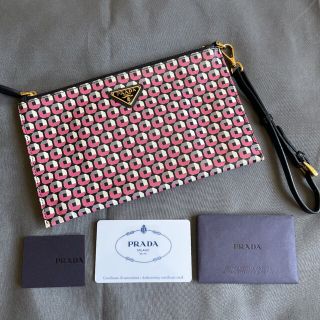 プラダ(PRADA)の美品 プラダ サフィアーノレザー 総柄ミニポーチ ミニクラッチ 三角ロゴ(ポーチ)