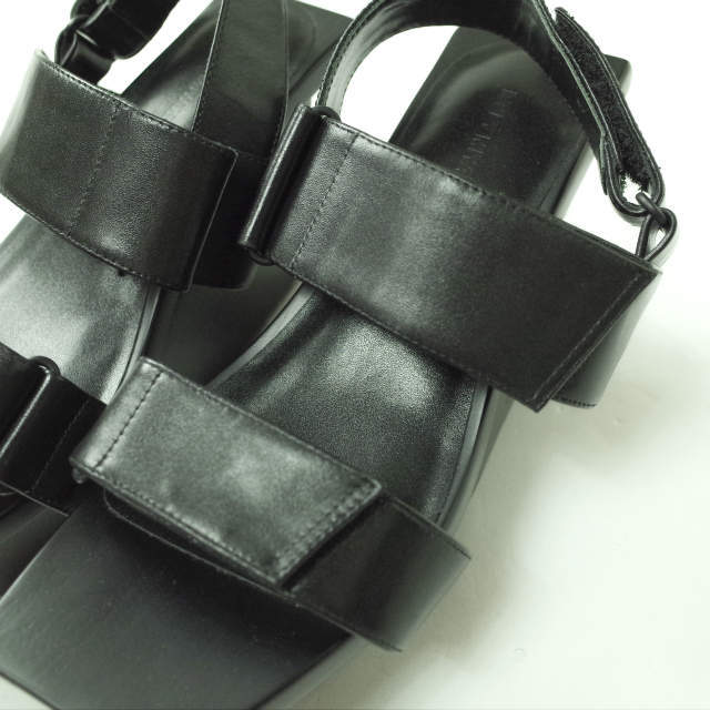 お見舞いお見舞いIssei Miyake X United Nude コラボシューズ