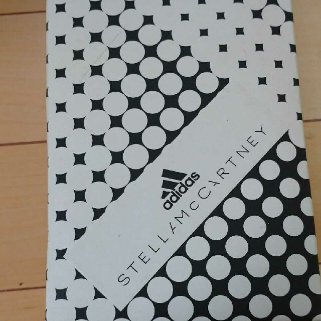 adidas by Stella McCartney(アディダスバイステラマッカートニー)のアディダス　ステラマッカートニー スリッパ　スポーツサンダル　24.5㌢★ レディースの靴/シューズ(サンダル)の商品写真