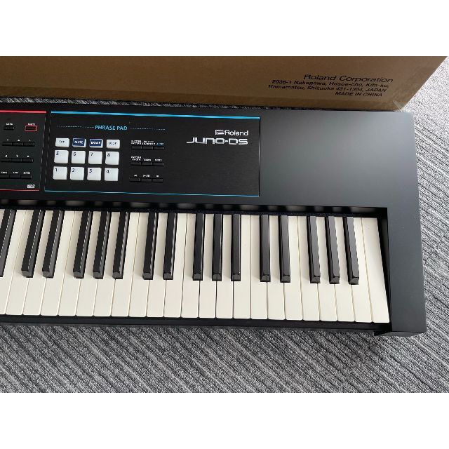 Roland(ローランド)のROLAND JUNO-DS88 シンセサイザー（中古品）【送料無料】 楽器の鍵盤楽器(キーボード/シンセサイザー)の商品写真