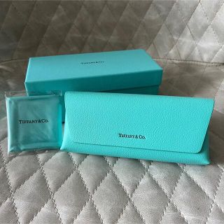 ティファニー(Tiffany & Co.)の【新品・未使用】ティファニー☆メガネケース☆メガネクロス★サングラスケースにも！(サングラス/メガネ)