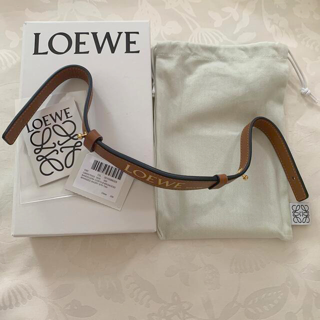 ロエベ　ショートストラップ　チャーム　カーフスキン　LOEWE