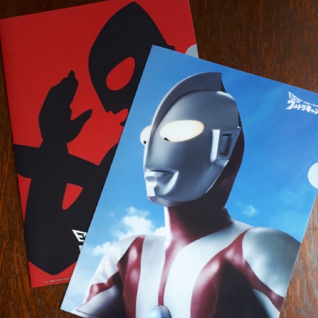 ウルトラマンクリアファイル    2枚 エンタメ/ホビーのアニメグッズ(クリアファイル)の商品写真