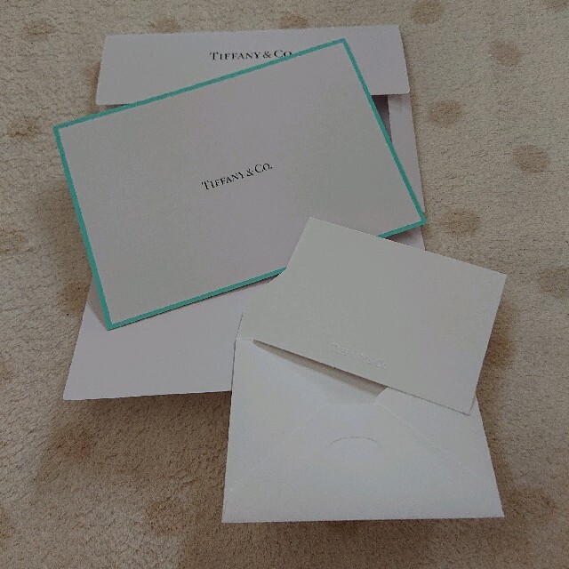 Tiffany & Co.(ティファニー)のTiffany ショップ袋 シルバークロス カードセット レディースのバッグ(ショップ袋)の商品写真