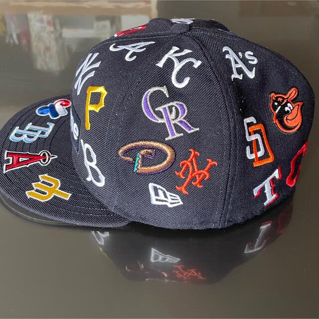 Supreme(シュプリーム)のSupreme MLB New Era Cap 7 5/8 navy メンズの帽子(キャップ)の商品写真