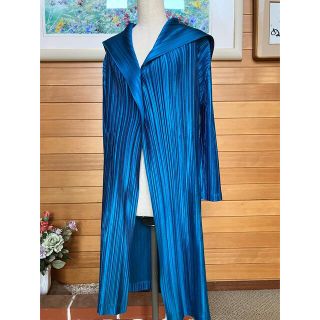 プリーツプリーズイッセイミヤケ(PLEATS PLEASE ISSEY MIYAKE)のロングジャケット(テーラードジャケット)