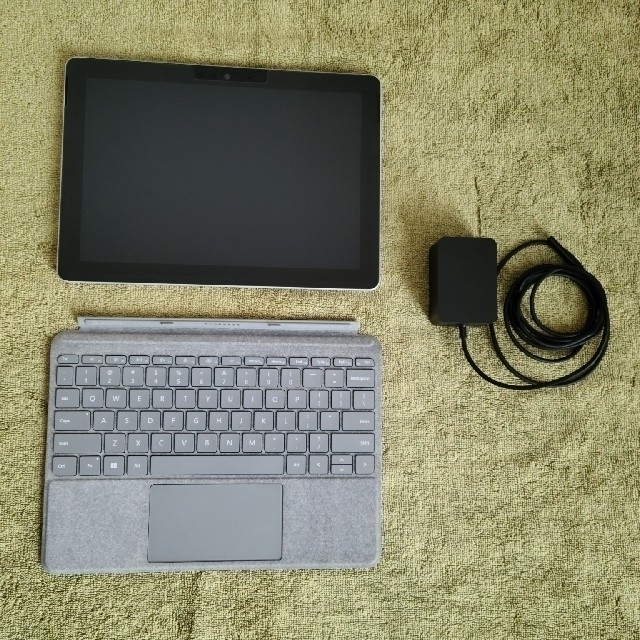 ノートPCSurface go 128GB メモリ8GB Office付