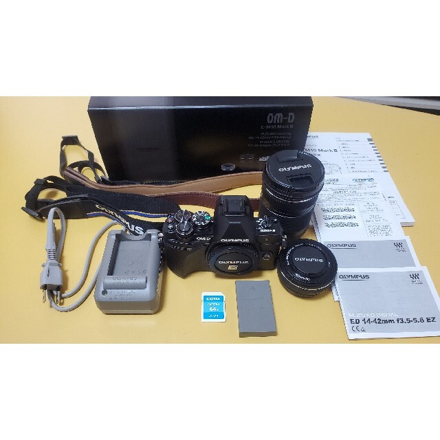 OLYMPUS ミラーレス一眼カメラ OM-D E-M10 Mark 3 MAR-