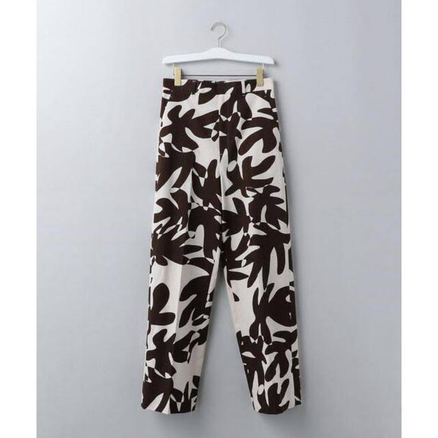 LEAF PRINT PANTS ROKU 6 ロク　34 レディースのパンツ(カジュアルパンツ)の商品写真