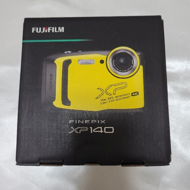 富士フイルム(フジフイルム)のFUJIFILM 防水カメラ XP140 イエロー FX-XP140Y スマホ/家電/カメラのカメラ(コンパクトデジタルカメラ)の商品写真