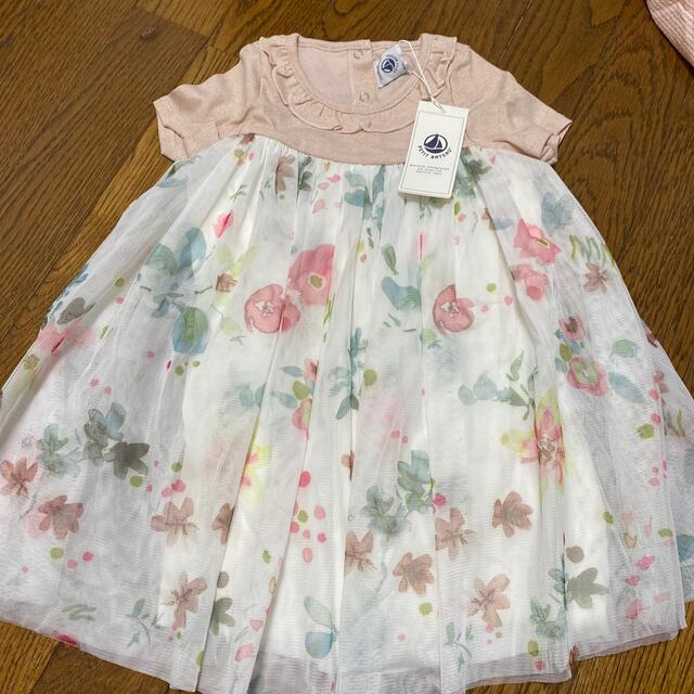 PETIT BATEAU(プチバトー)のプチバトー  花柄ワンピース キッズ/ベビー/マタニティのキッズ服女の子用(90cm~)(ワンピース)の商品写真