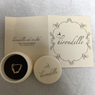 アッシュペーフランス(H.P.FRANCE)のhirondelle あずきチェーンピアス(ピアス)