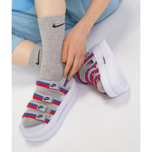 NIKE - 【新品】サンダル ナイキ アイコン クラシック ウィメンズ 厚底 ...