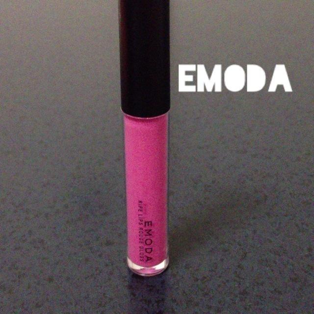 EMODA(エモダ)のEMODA ピンクグロス コスメ/美容のベースメイク/化粧品(その他)の商品写真