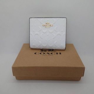 コーチ(COACH)の新品　COACH 二つ折り財布　FC7353 シグネチャー アウトレット品(財布)