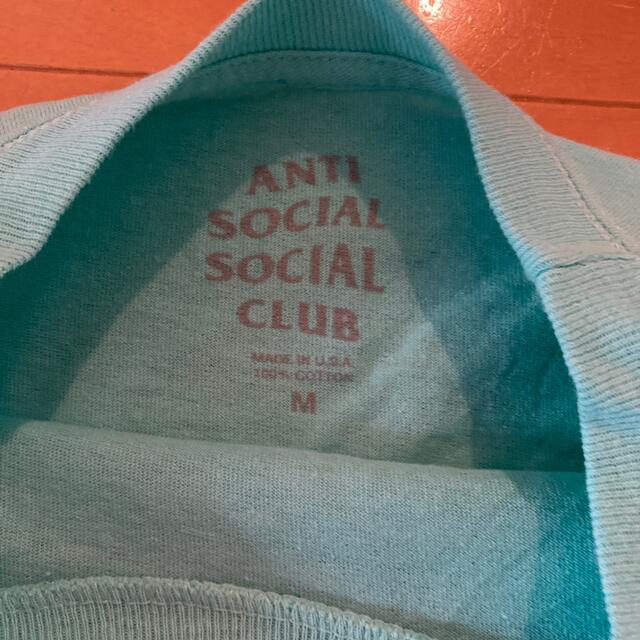 ANTI SOCIAL SOCIAL CLUB(アンチソーシャルソーシャルクラブ)のAnti Social Social Club Tシャツ　水色　Mサイズ メンズのトップス(Tシャツ/カットソー(半袖/袖なし))の商品写真