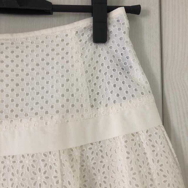 Nanette Lepore(ナネットレポー)の美品☆nanette lepore スカラップレーススカート ホワイト 白 2  レディースのスカート(ひざ丈スカート)の商品写真