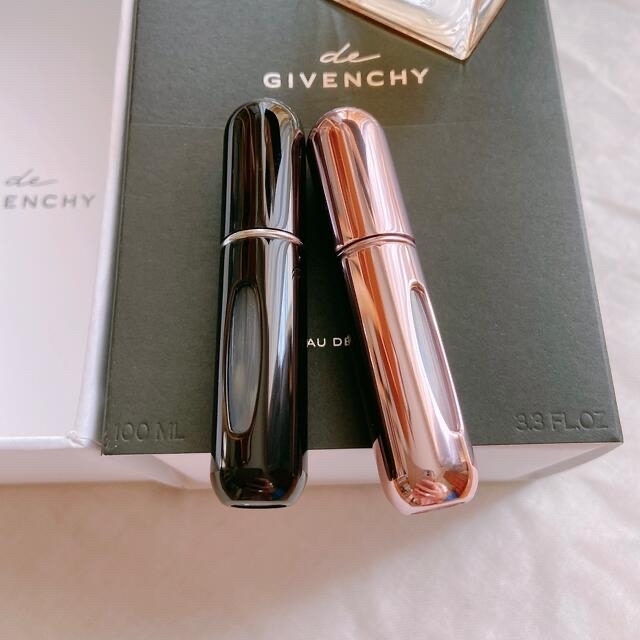 GIVENCHY(ジバンシィ)のド　ジバンシイ　オーデパルファム　デザンヴォルト　4ml アトマイザー コスメ/美容の香水(香水(女性用))の商品写真