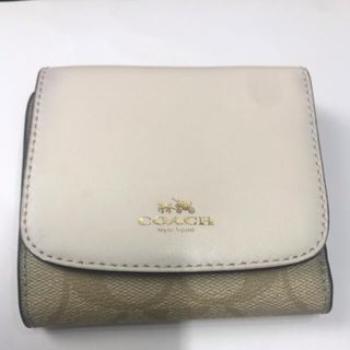 コーチ(COACH)のRR347  コーチ　二つ折り財布　シグネチャ　ホワイト(財布)