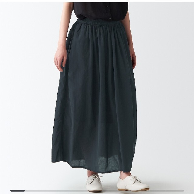 MUJI (無印良品)(ムジルシリョウヒン)の無印良品 洗いざらし強撚ギャザースカート レディースのスカート(ロングスカート)の商品写真