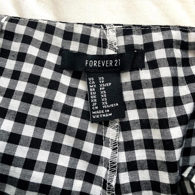 FOREVER 21(フォーエバートゥエンティーワン)のForever21 スカパン レディースのスカート(ミニスカート)の商品写真