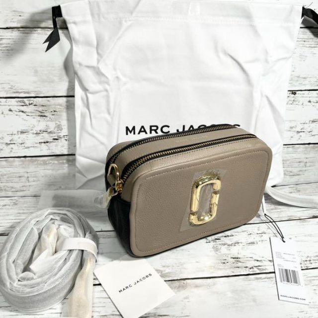 【新品】MARC JACOBS THE SOFTSHOT THE 21 セメント