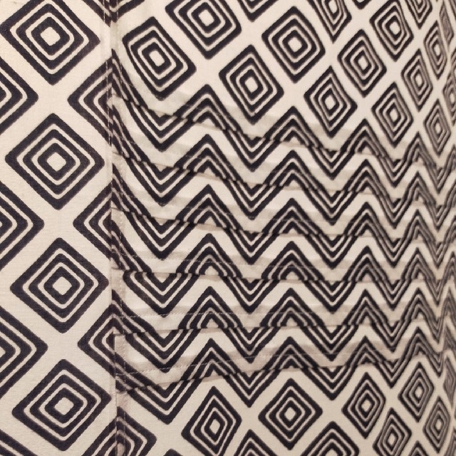 暖簾　モノクロム　85㎝ X126㎝ インテリア/住まい/日用品のカーテン/ブラインド(のれん)の商品写真