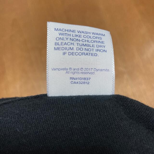 Supreme(シュプリーム)のSupreme VAMPIRELLA Tシャツ 黒 Mサイズ メンズのトップス(Tシャツ/カットソー(半袖/袖なし))の商品写真