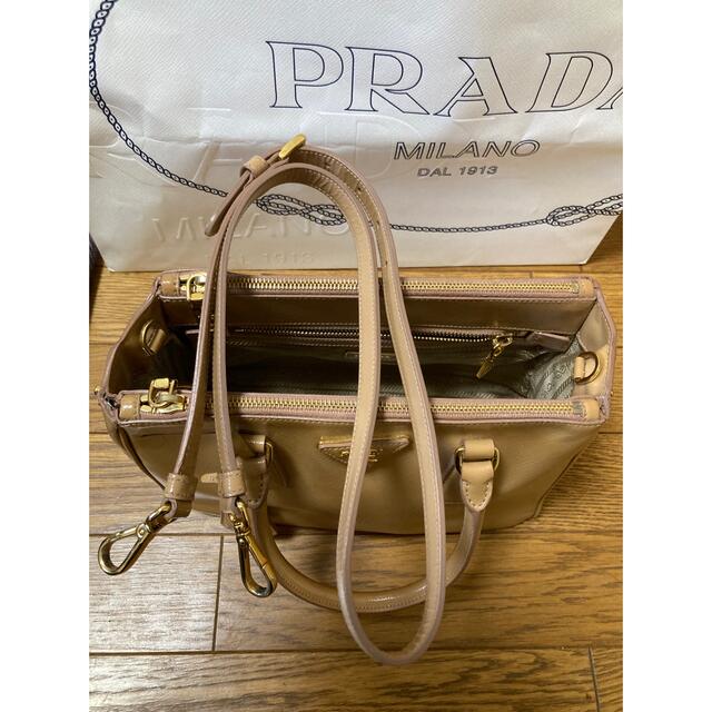 PRADA(プラダ)のPRADA サフィアーノ　バッグ レディースのバッグ(ハンドバッグ)の商品写真