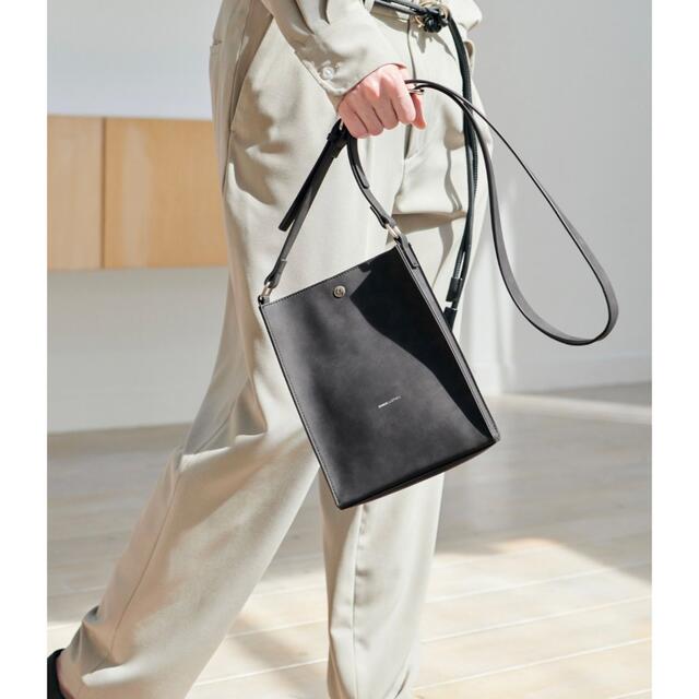 EMMA CLOTHES(エマクローズ) ショルダーバッグ 2022ss メンズのバッグ(ショルダーバッグ)の商品写真
