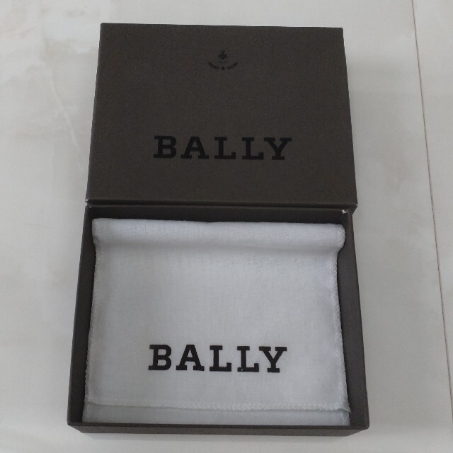 Bally(バリー)のBALLY空箱 レディースのバッグ(ショップ袋)の商品写真