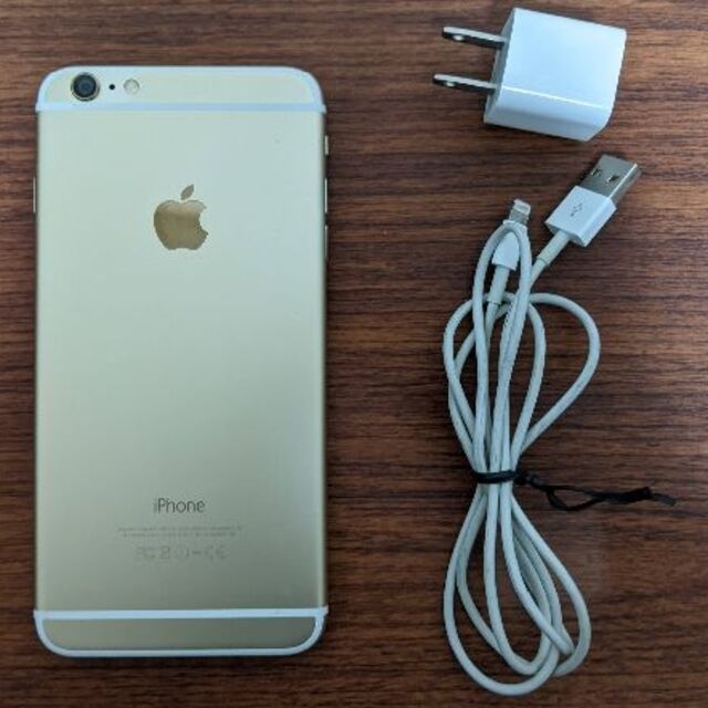 iPhone(アイフォーン)のiPhone 6 plus ゴールド 16GB au スマホ/家電/カメラのスマートフォン/携帯電話(スマートフォン本体)の商品写真