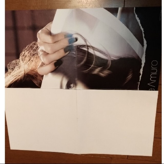 安室奈美恵　ポスター　PAST FUTURE エンタメ/ホビーのタレントグッズ(ミュージシャン)の商品写真