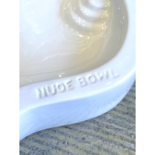 新品送料無料 INDE インディペンデント 陶器 小物入れ NUDE BOWL スポーツ/アウトドアのスノーボード(その他)の商品写真