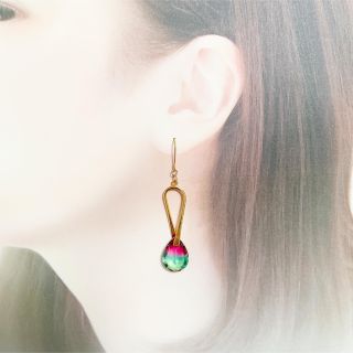 ピアス　グリーン＆ピンク(ピアス)