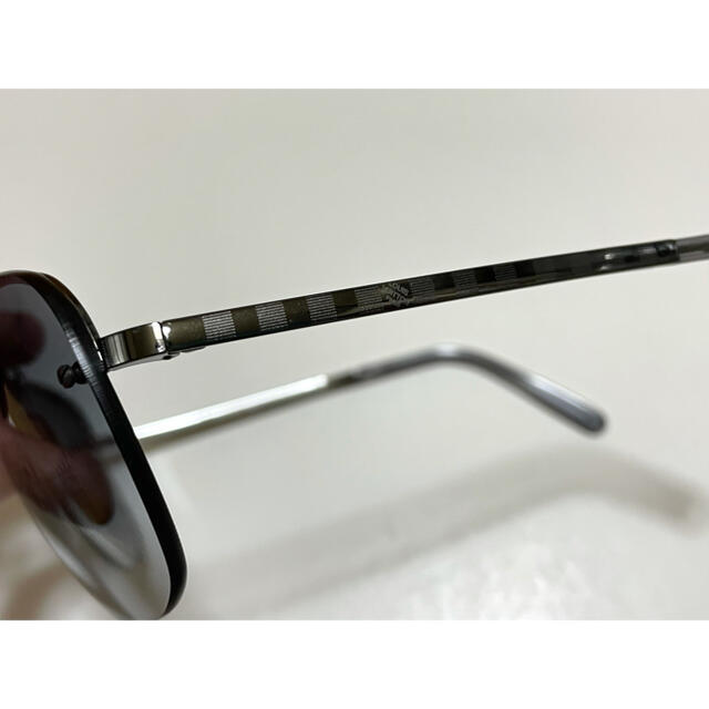 LOUIS VUITTON(ルイヴィトン)のルイヴィトン サングラス ソコア・ダミエ Z0216U 正規美品　メガネケース付 メンズのファッション小物(サングラス/メガネ)の商品写真