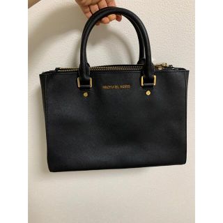 マイケルコース(Michael Kors)のマイケルコース　ハンドバッグ　黒(ハンドバッグ)