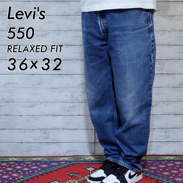 Levi’s デニムパンツ