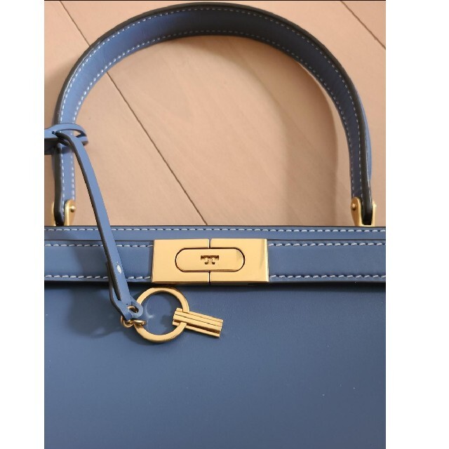 Tory Burch(トリーバーチ)の正規品 トリーバーチ リーラジウィルs 2wayショルダーバッグPVCキャンバス レディースのバッグ(ショルダーバッグ)の商品写真