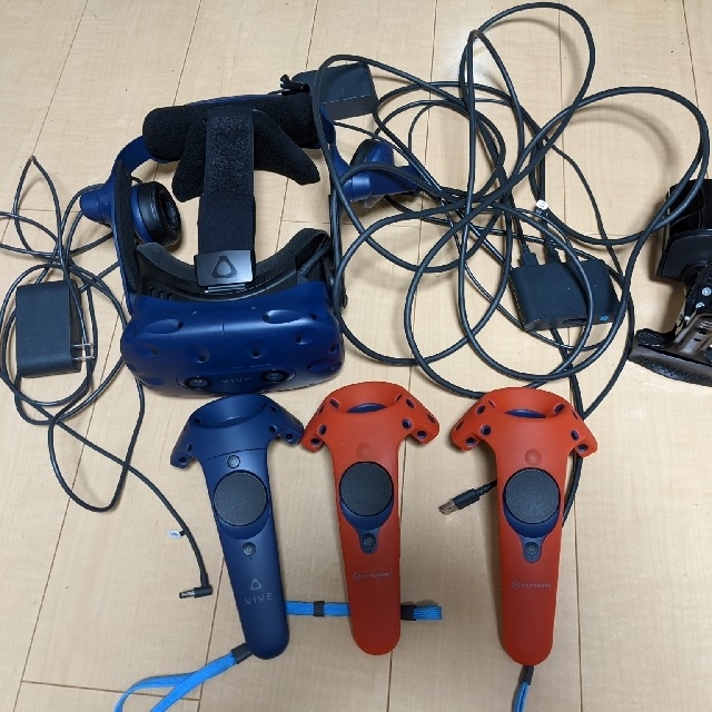 超歓迎】 HTC - HTC Vive pro VR ほぼフルセット PC周辺機器 - jet