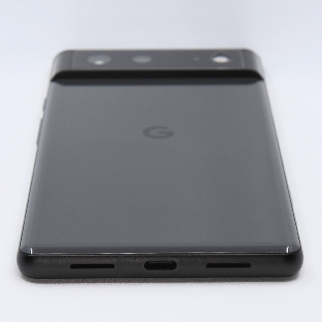 Google Pixel(グーグルピクセル)のGoogle Pixel6 SIMフリー ブラック 128GB ケース付き スマホ/家電/カメラのスマートフォン/携帯電話(スマートフォン本体)の商品写真