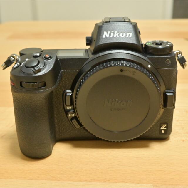 カメラNIKON Z6ボディ＋電池_未使用美品