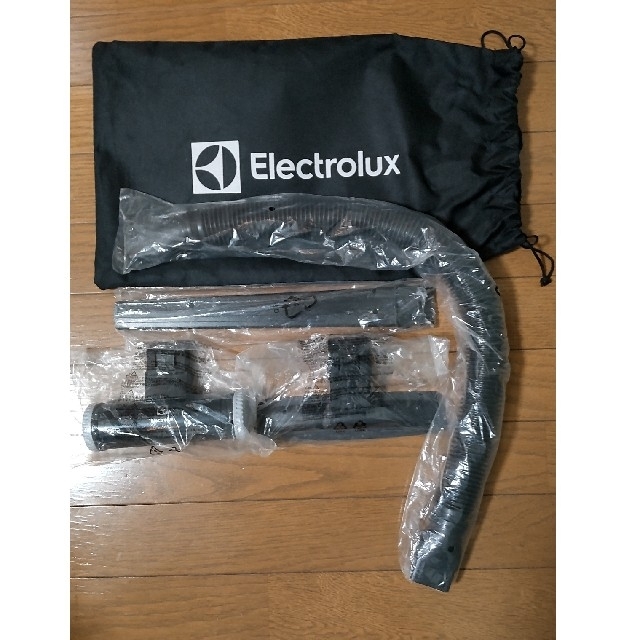 Electrolux(エレクトロラックス)の【エレクトロラックス】掃除機＊付属品4点セット スマホ/家電/カメラの生活家電(その他)の商品写真