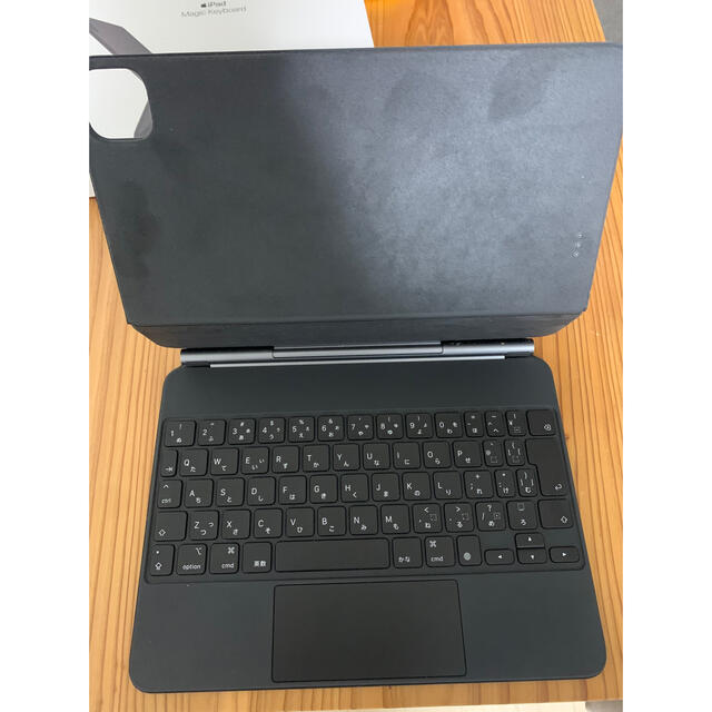 Apple(アップル)のMagic keyboard マジックキーボード　11インチ スマホ/家電/カメラのスマホアクセサリー(iPadケース)の商品写真