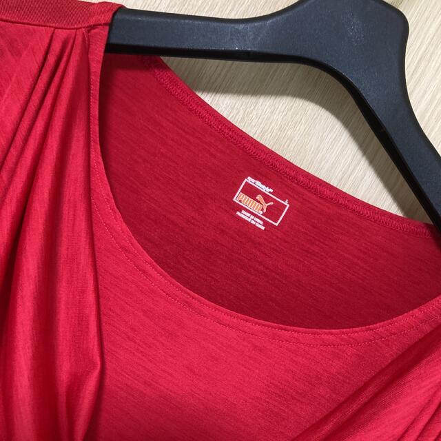 PUMA(プーマ)の超美品 PUMA プーマ レディース L 半袖 トップス Tシャツ 赤 レディースのトップス(Tシャツ(半袖/袖なし))の商品写真
