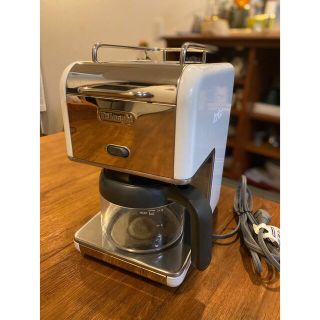 デロンギ(DeLonghi)のデロンギ DeLonghi ドリップコーヒーメーカー CMB6-WH(コーヒーメーカー)